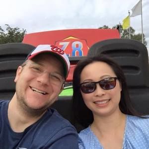 Meet your Posher, Raquel